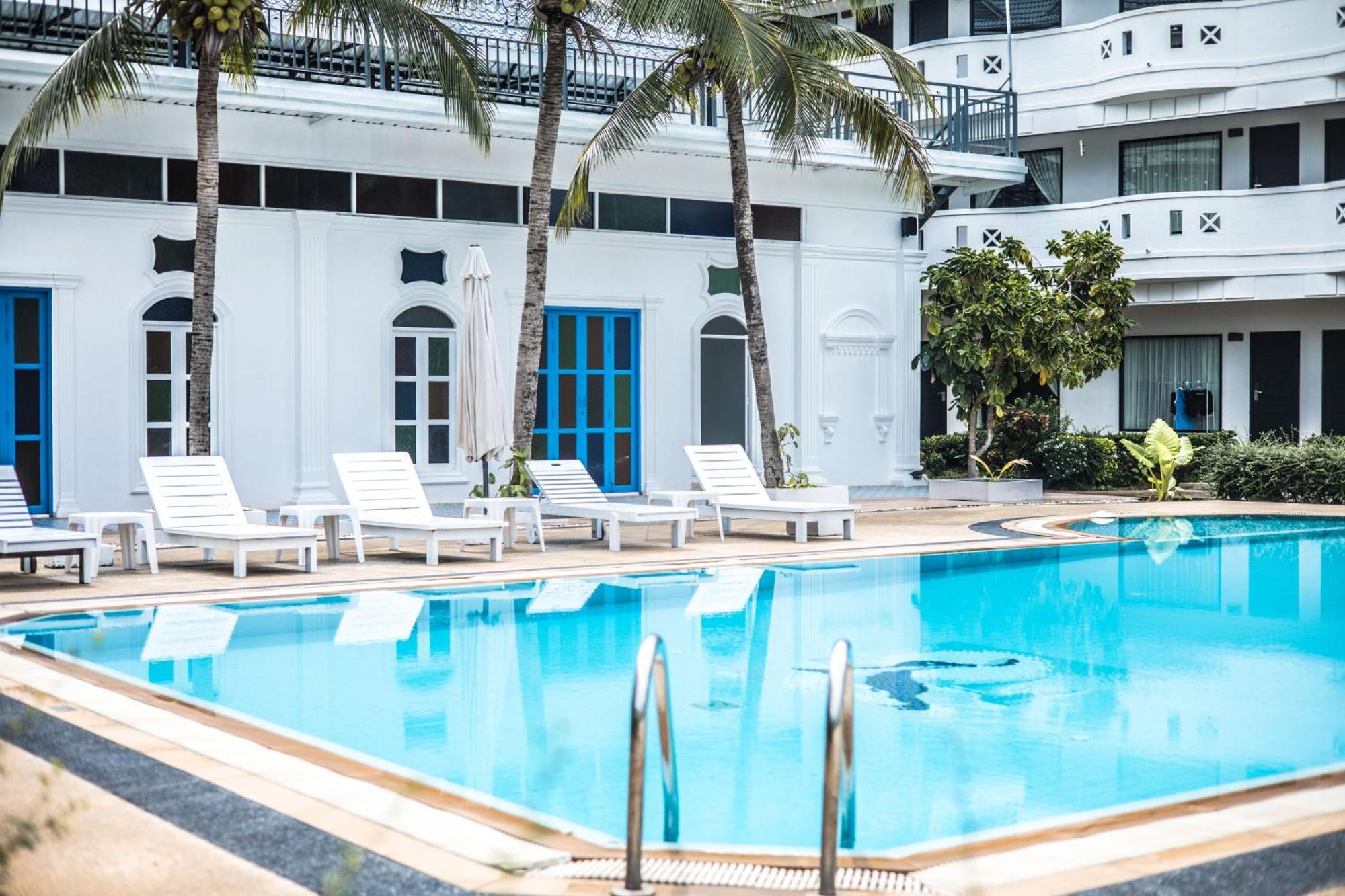 Blue Carina Hotel Пхукет Экстерьер фото