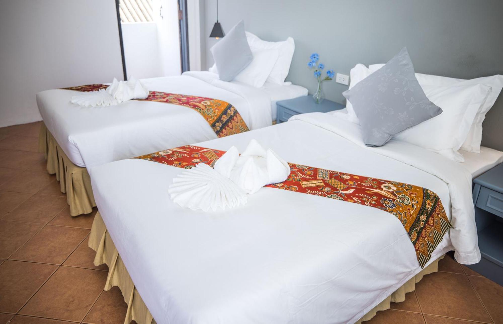 Blue Carina Hotel Пхукет Экстерьер фото